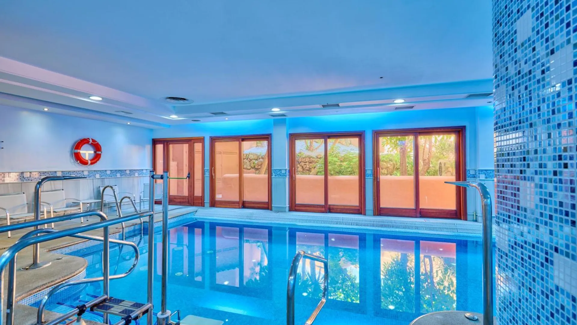 Mar Azul Estepona By La Maison Marbella Rentals 0*,  ספרד