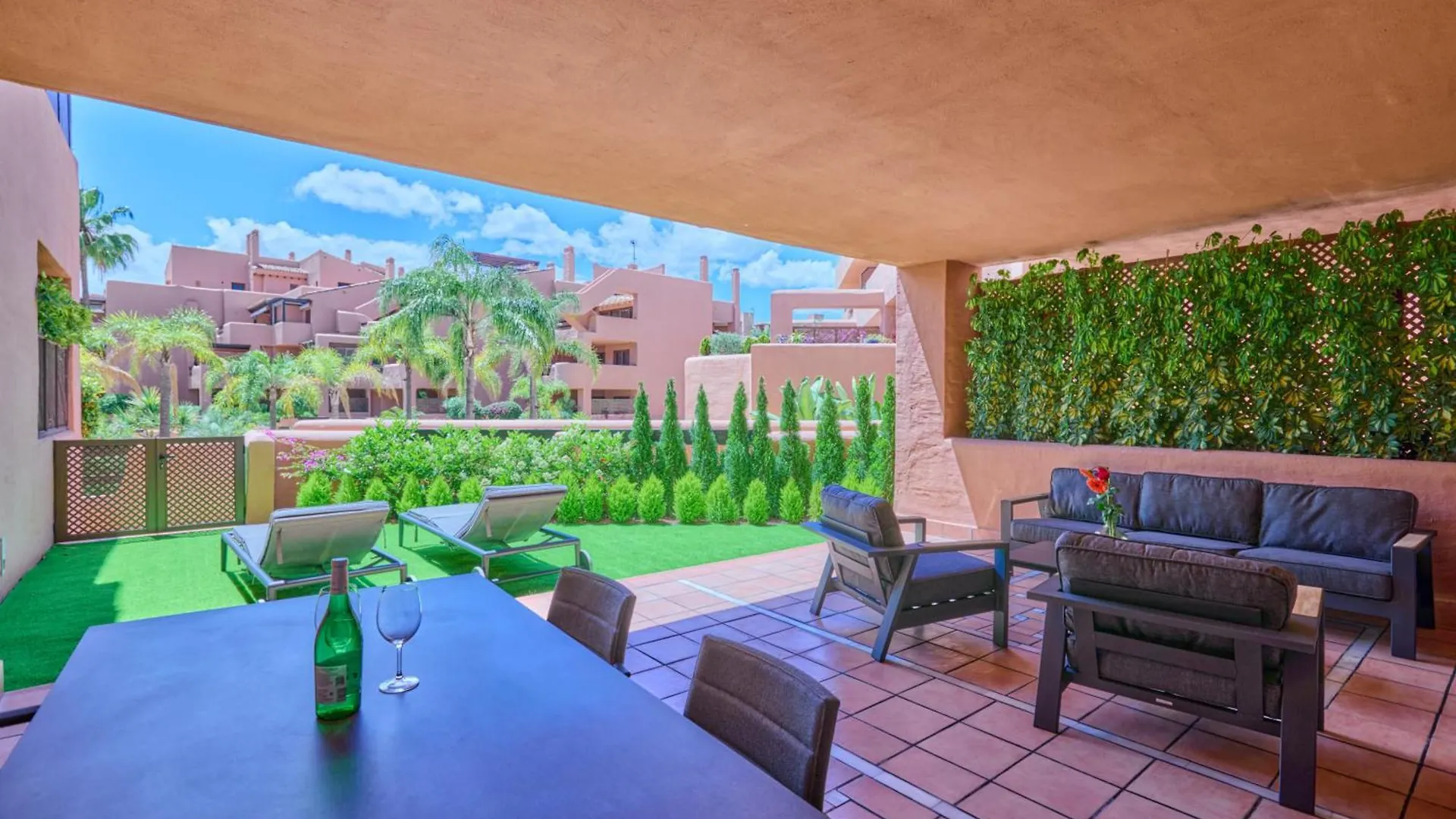 Mar Azul Estepona By La Maison Marbella Rentals דירה